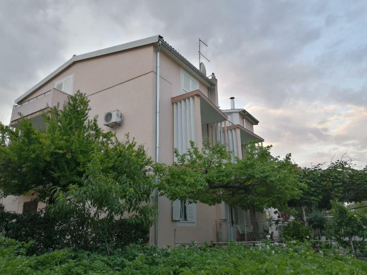 Apartments & Rooms Samohod Vodice Exterior foto