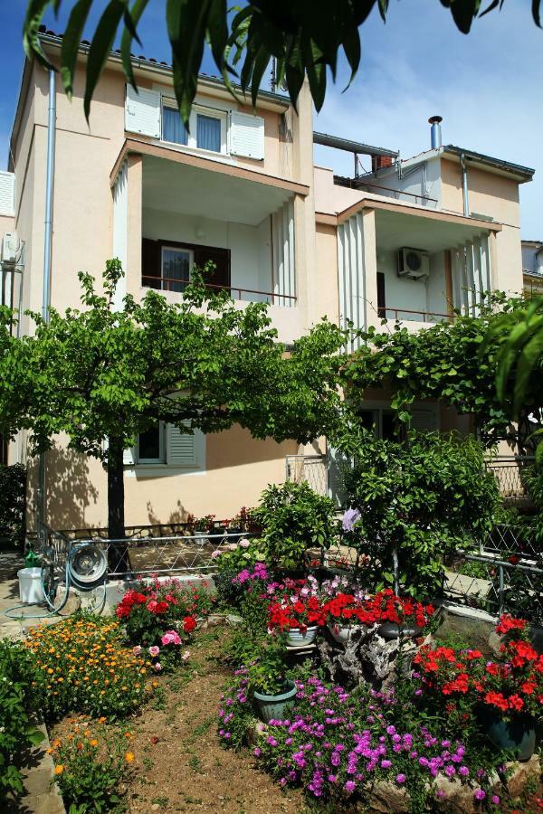 Apartments & Rooms Samohod Vodice Exterior foto